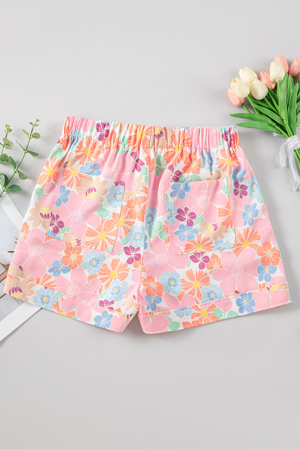 Pink Floral Print Side Pockets Drawstring Casual Shorts -
