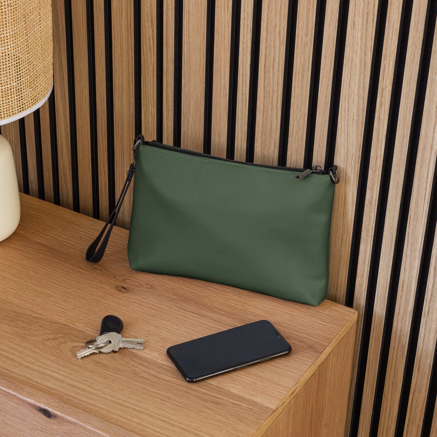 Men's Olive Green Crossbody Bag for Everyday Use -