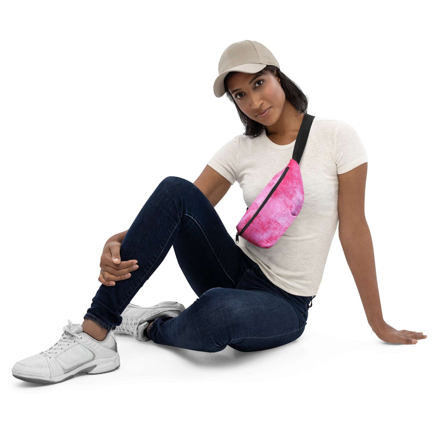 Women's Pink Fanny Pack - Stylish and Functional Accessory for Summer Adventures -
