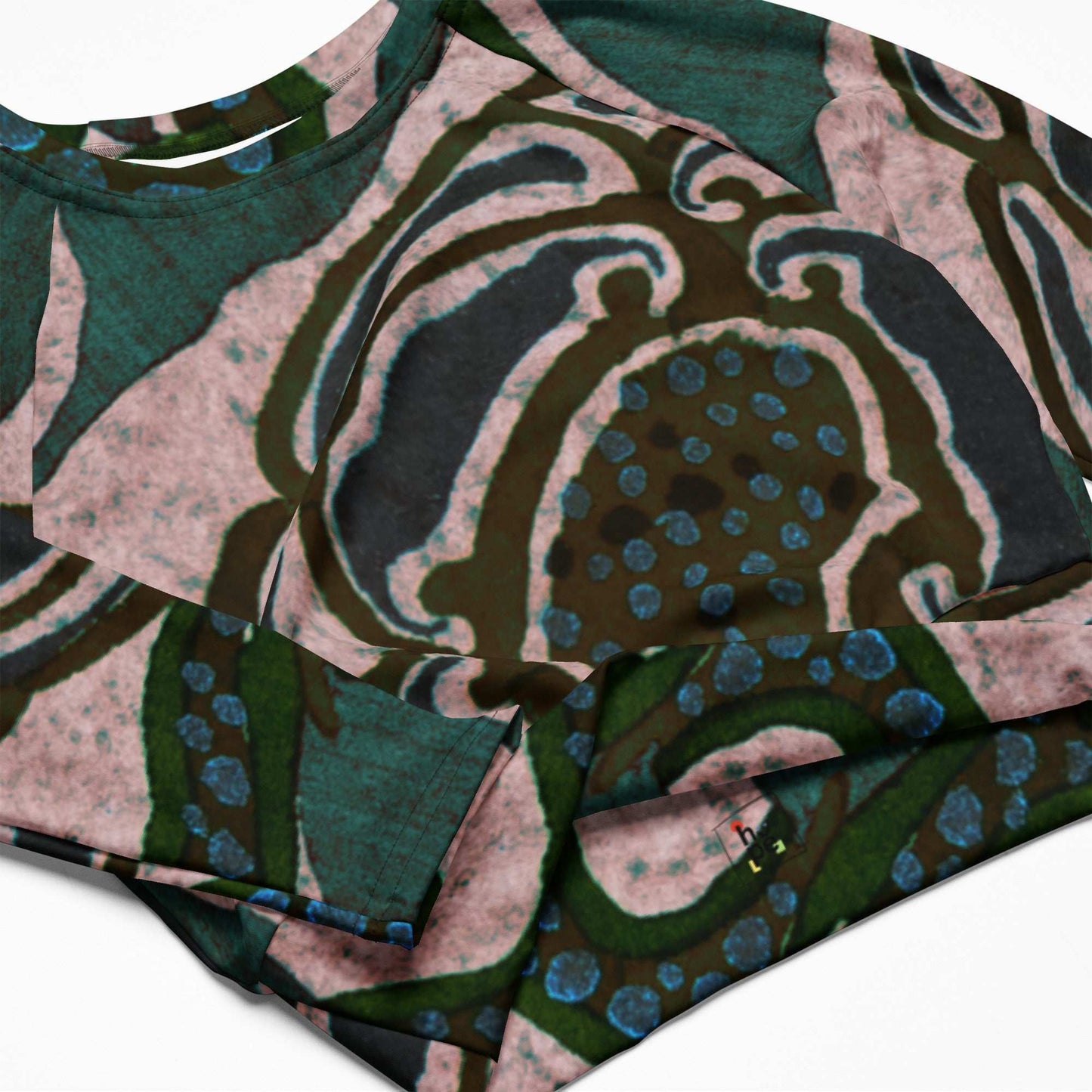 Women's Recycled Crop Top - Sustainable Long-Sleeve Fashion Statement -