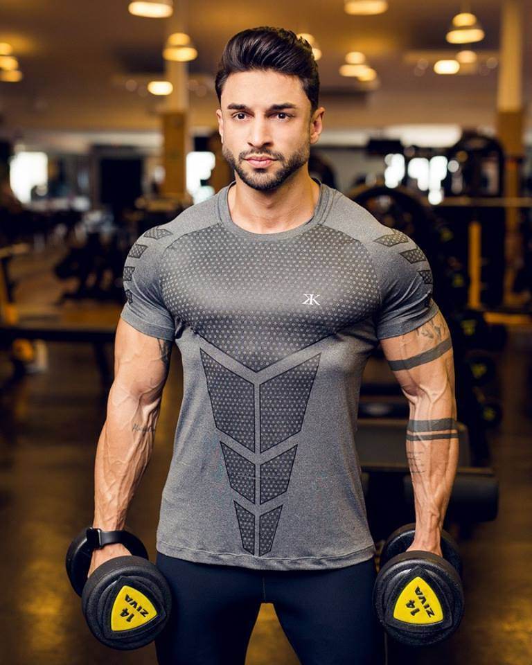 Sports t-shirt muscle tights - HOPE Athlete Apparel and Wellness