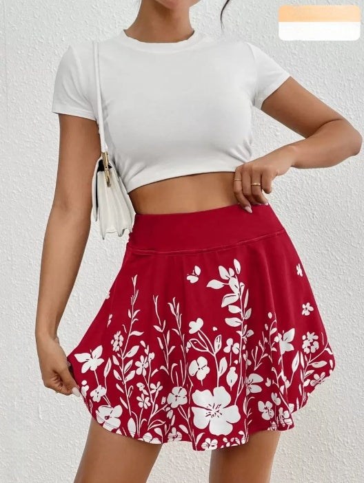 Floral Shorts - Minimalist Style with Functional Pockets